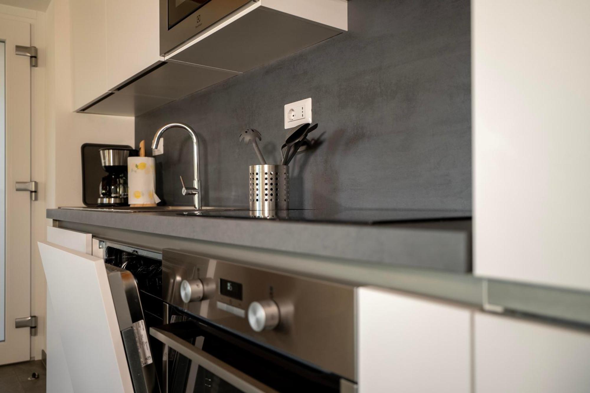 Delfina Home Terrazzo 013239-Cni-00132 فيركانا المظهر الخارجي الصورة
