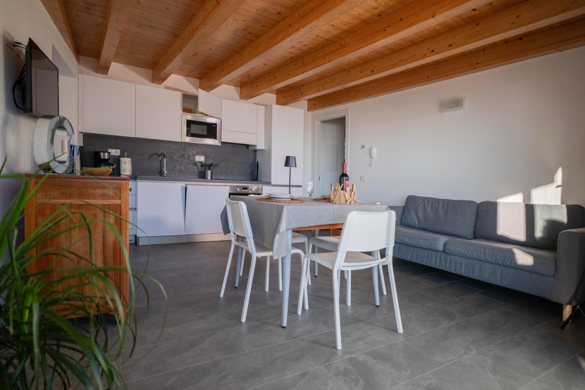 Delfina Home Terrazzo 013239-Cni-00132 فيركانا المظهر الخارجي الصورة
